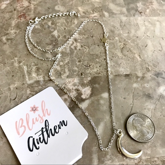 4 for $25 Silver Moon Star sequin necklace - Picture 4 of 5